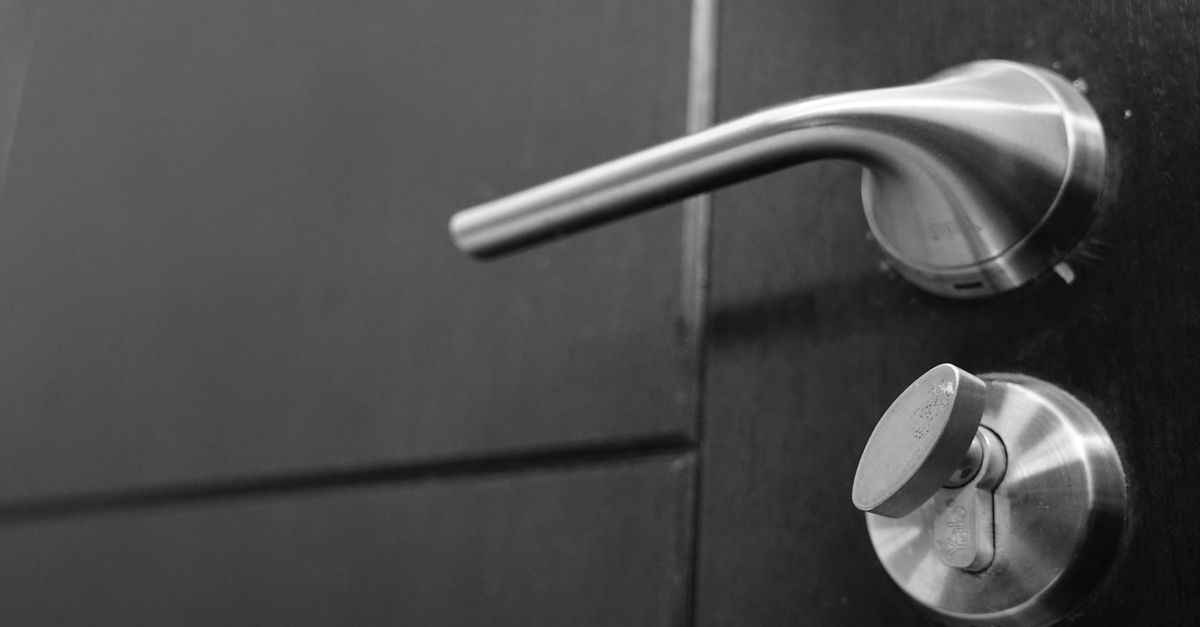 locksmith service technician — Toms River Locksmiths